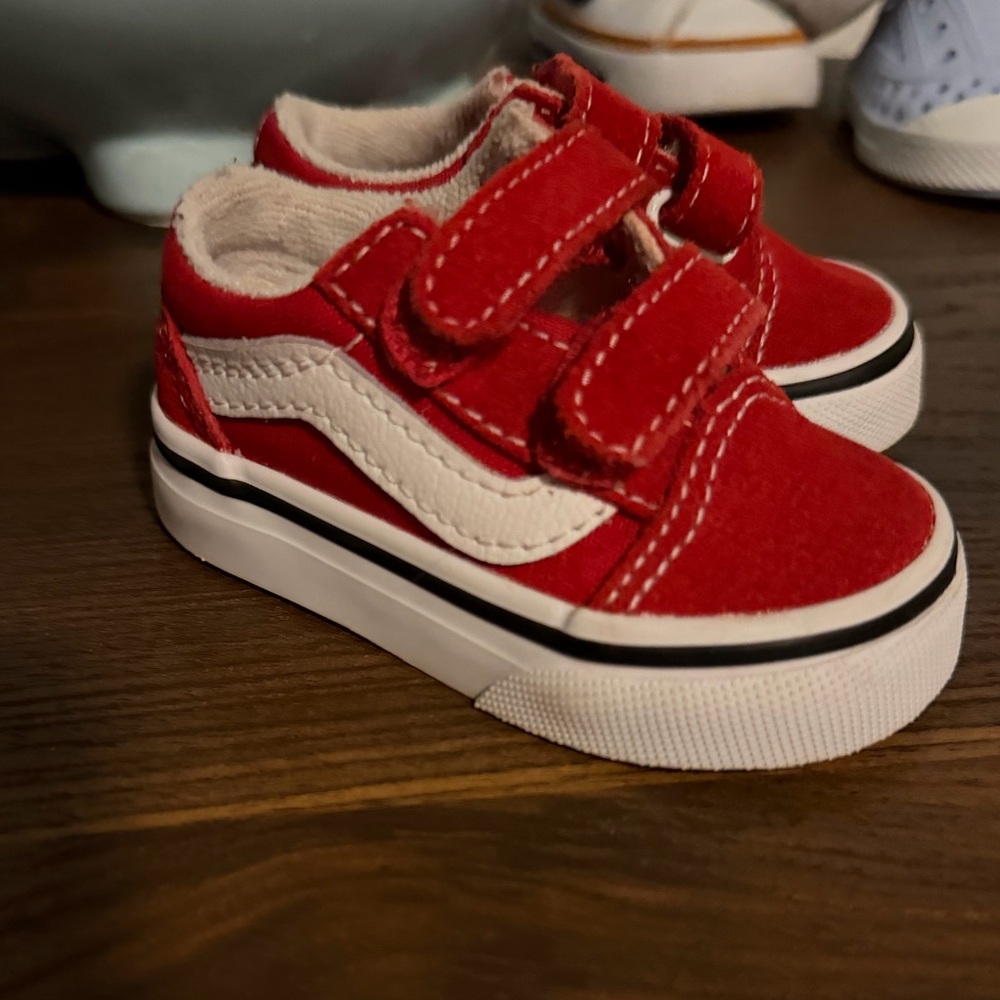 🚫SOLD🚫Vans Red Baby Sneakers